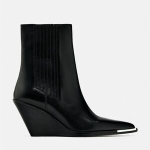 BNWT Zara Wedge Leather Cowboy Boots